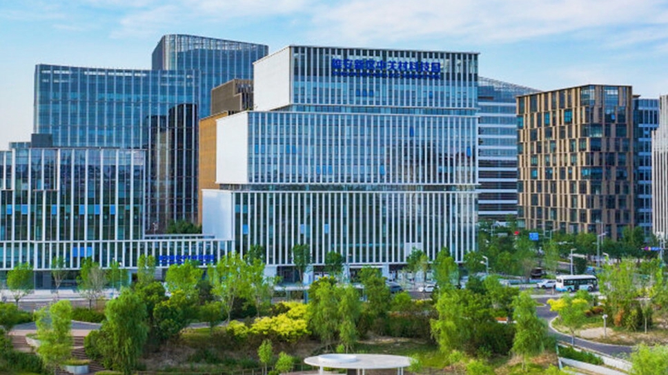 海報丨高端產業匯聚！未來之城澎湃創新動能